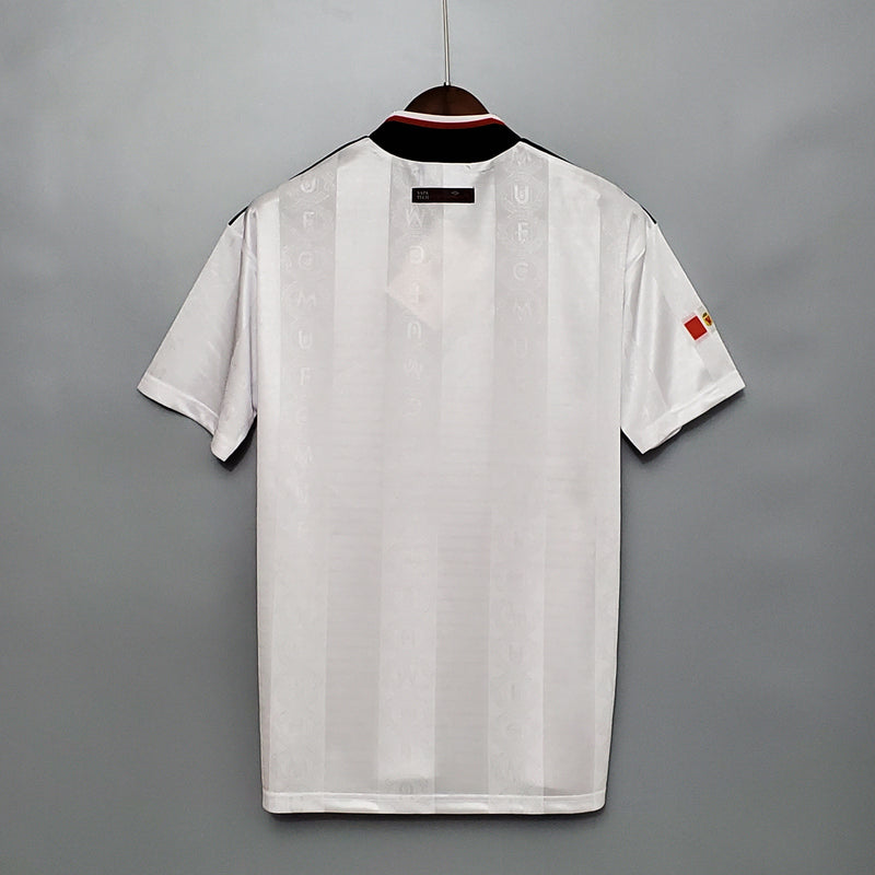 CAMISA RETRÔ MANCHESTER UNITED AWAY 97/98