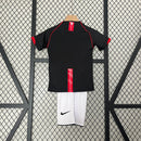 KIT INFANTIL RETRÔ MANCHESTER UNITED BLACK 08/09