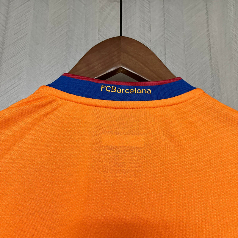 CAMISA RETRÔ BARCELONA AWAY 06/07