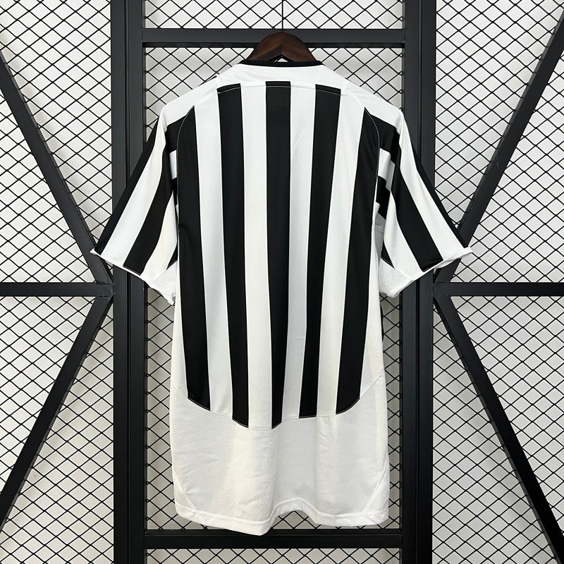 CAMISA JUVENTUS RETRÔ HOME 03/04
