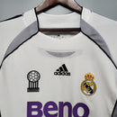 CAMISA RETRÔ REAL MADRID HOME MANGA LONGA 06/07