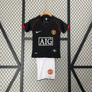 KIT INFANTIL RETRÔ MANCHESTER UNITED BLACK 08/09