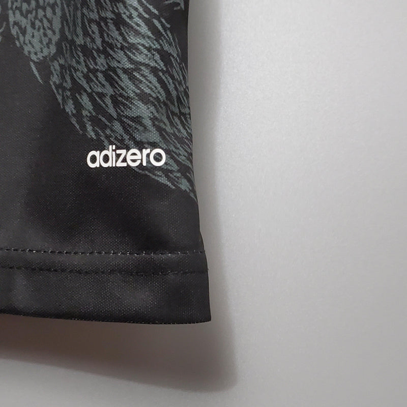 Camisa Retrô Real Madrid 2014/15  Preta Dragão Terceira