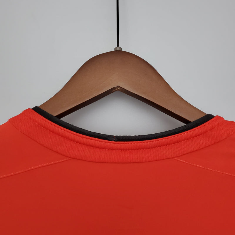 CAMISA RETRÔ MANCHESTER UNITED HOME MANGA LONGA 02/03