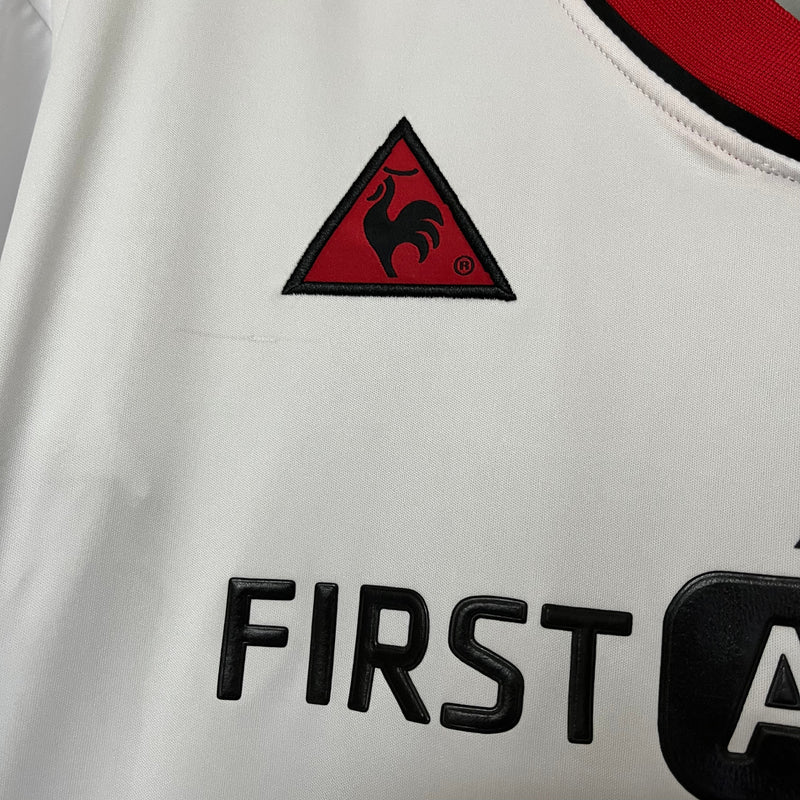 CAMISA MANCHESTER CITY RETRÔ AWAY 02/03