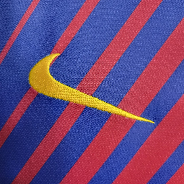 CAMISA RETRÔ BARCELONA 2017/18 GRENÁ MASCULINA + CHAVEIRO ESPECIAL DE BRINDE