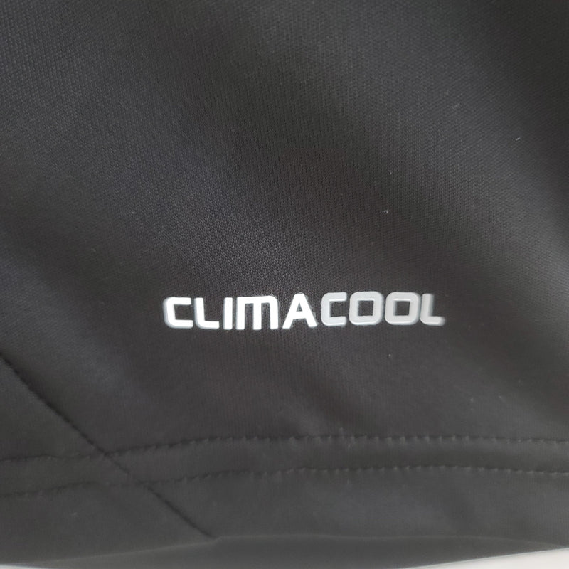 CAMISA RETRÔ REAL MADRID GOLEIRO BLACK 11/12