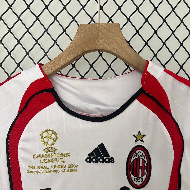 KIT INFANTIL RETRÔ MILAN AWAY 06/07