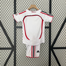 KIT INFANTIL RETRÔ MILAN AWAY 06/07