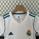 KIT INFANTIL RETRÔ REAL MADRID HOME 17/18